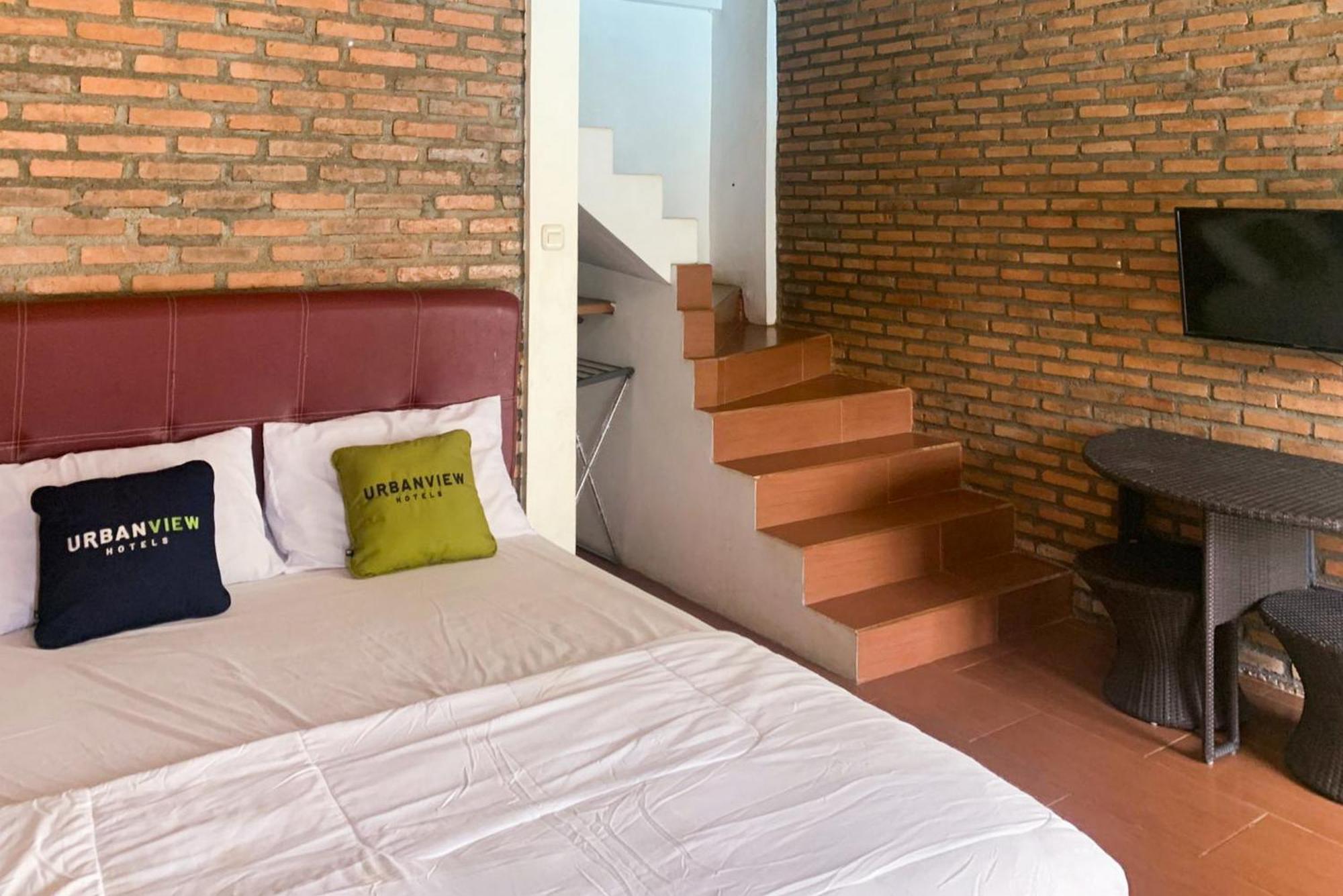 Urbanview Hotel Villa Q Gisting Bandjarnegeri Zewnętrze zdjęcie
